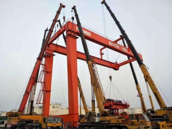 岳塘区吊车租赁_大型吊车出租公司告诉你设备吊装搬运作业