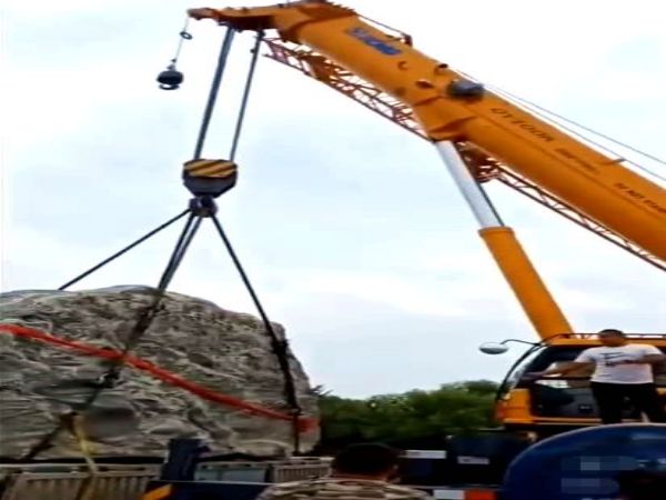岳塘区吊车租赁电话_车安全施工注意事项